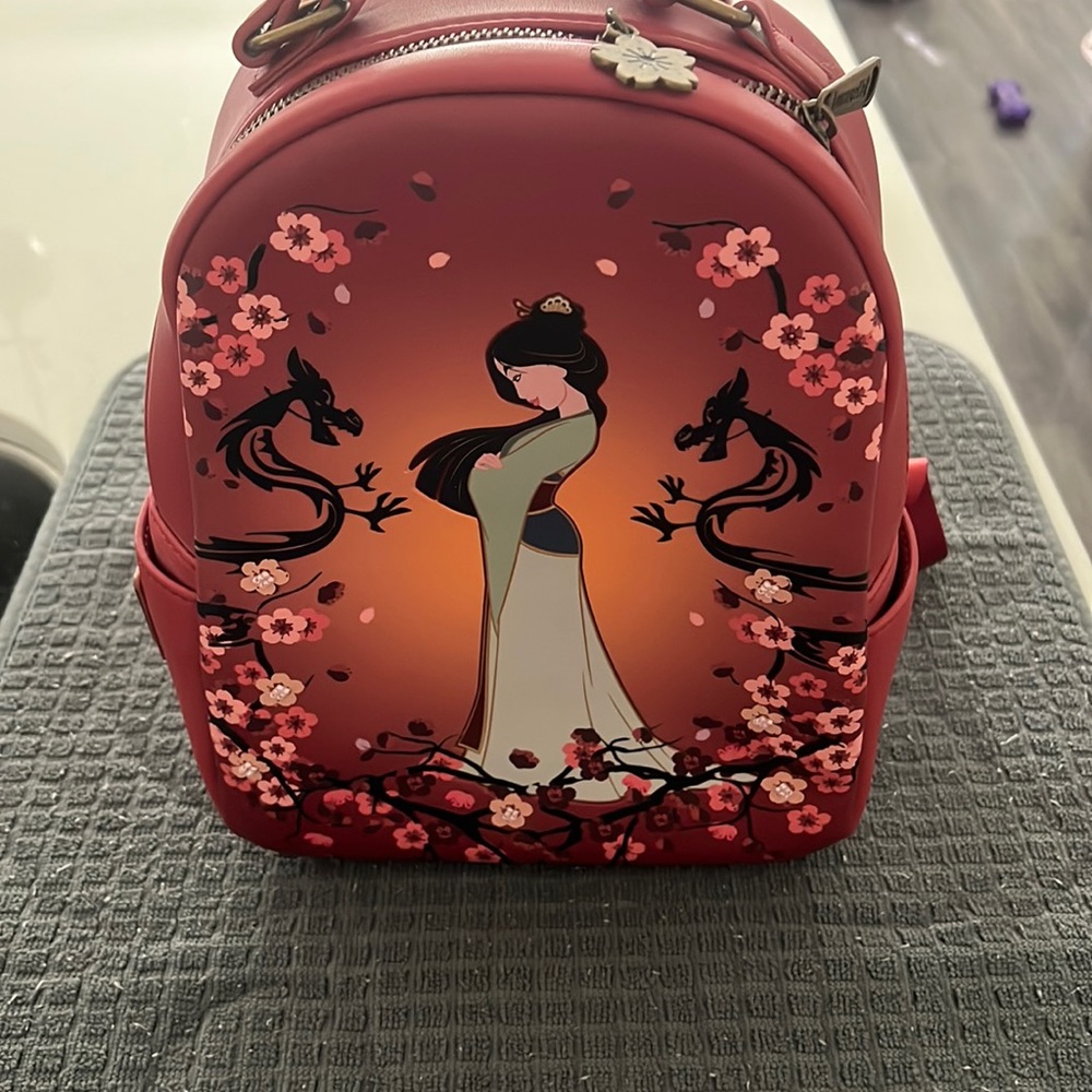 Loungefly Mulan